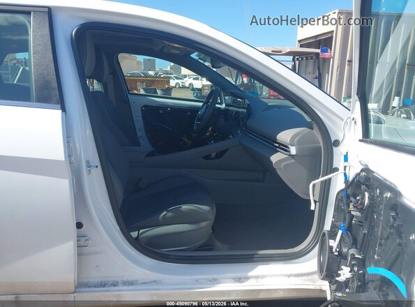 KMHLS4DG0SU022142 2025 HYUNDAI ELANTRA White Widok wnętrza z przodu