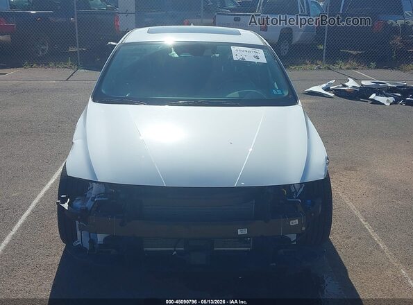 KMHLS4DG0SU022142 2025 HYUNDAI ELANTRA White Widok wnętrza z tyłu