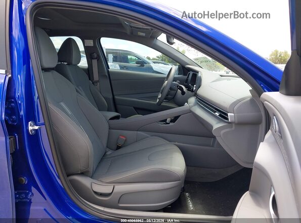 KMHLS4DG3TU146620 2026 HYUNDAI ELANTRA Blue Սալոնի դիմացի տեսք