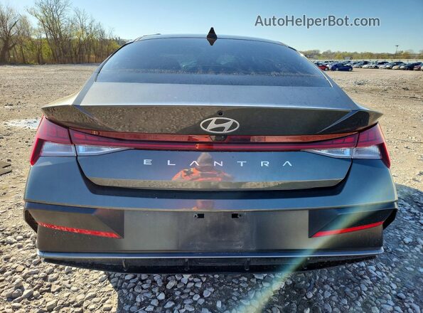 KMHLS4DG5RU698435 2024 HYUNDAI ELANTRA Black Rear view