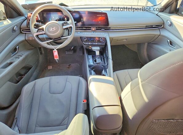KMHLS4DG5RU698435 2024 HYUNDAI ELANTRA Black Dashboard view