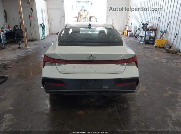 KMHLS4DG5RU788278 2024 HYUNDAI ELANTRA White 