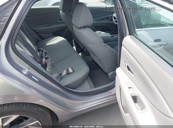 KMHLS4DG5SU974358 2025 HYUNDAI ELANTRA Silver VIN sticker view