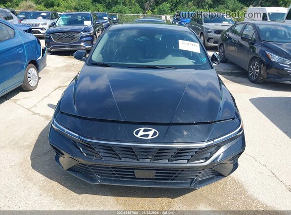 KMHLS4DG6SU890601 2025 HYUNDAI ELANTRA Black ხელსაწყოთა პანელის ხედი