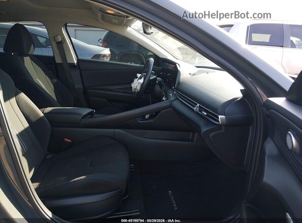 KMHLS4DG7RU753693 2024 HYUNDAI ELANTRA Gray Vista interior delantera