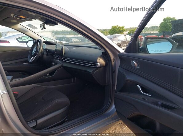 KMHLS4DGXSU971553 2025 HYUNDAI ELANTRA Silver Սալոնի դիմացի տեսք