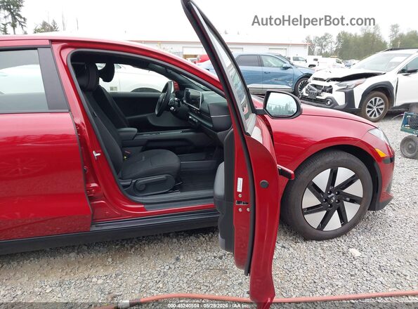 KMHM24AC9SA102515 2025 HYUNDAI IONIQ 6 Red Вид салону спереду