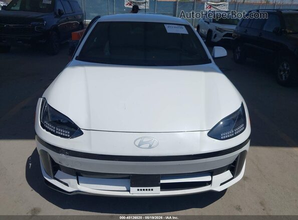 KMHM34AA2SA085844 2025 HYUNDAI IONIQ 6 White Vista del cuadro de instrumentos