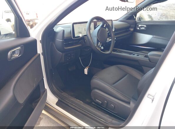 KMHM34AA2SA085844 2025 HYUNDAI IONIQ 6 White Vista interior delantera