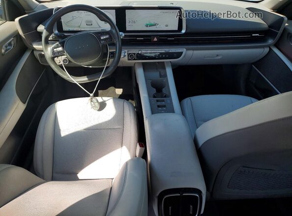 KMHM34AA5PA043675 2023 HYUNDAI IONIQ Silver 