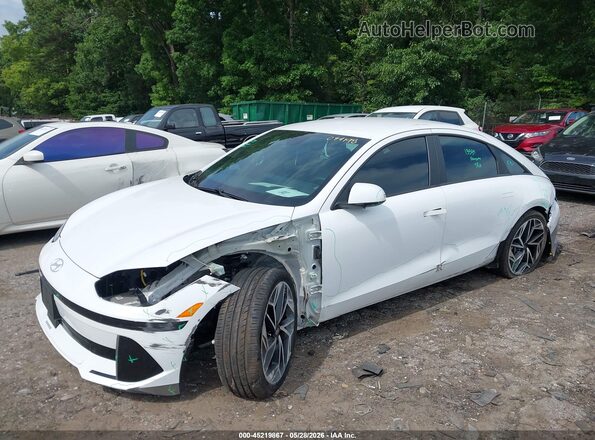 KMHM34AC0PA044198 2023 HYUNDAI IONIQ 6 White Դիմացի տեսք