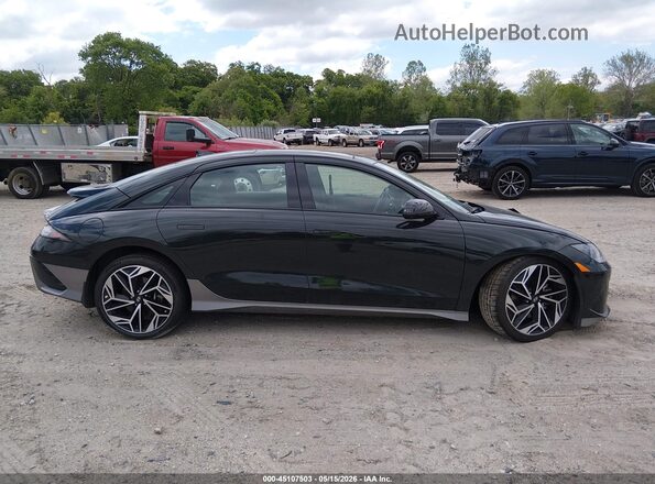 KMHM54AA3PA020602 2023 HYUNDAI IONIQ 6 Gray Rear interior view