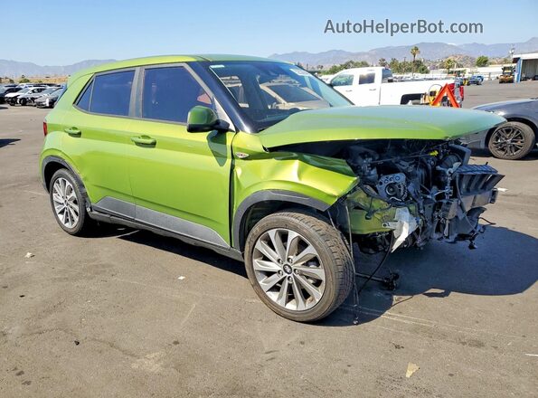 KMHRB8A34LU024674 2020 HYUNDAI VENUE Green 
