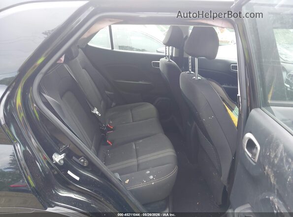 KMHRC8A32PU213469 2023 HYUNDAI VENUE Black Vista de la etiqueta del VIN