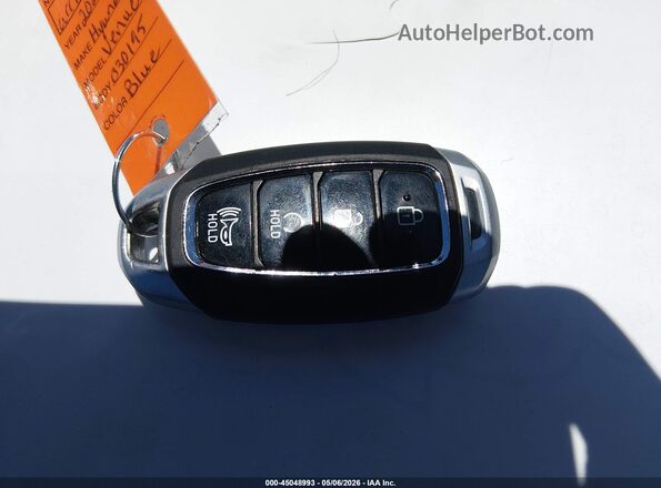 KMHRC8A34LU030195 2020 HYUNDAI VENUE Blue Widok deski rozdzielczej
