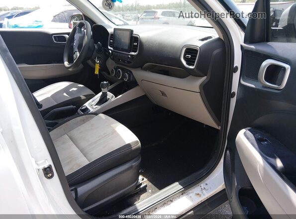 KMHRC8A34LU043612 2020 HYUNDAI VENUE White Widok wnętrza z przodu