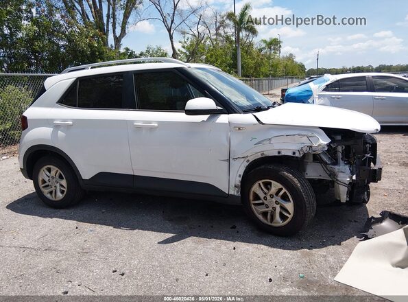 KMHRC8A34LU043612 2020 HYUNDAI VENUE White Widok wnętrza 360 stopni