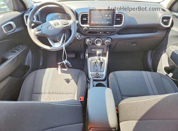 KMHRC8A34TU434288 2026 HYUNDAI VENUE Gray Widok deski rozdzielczej
