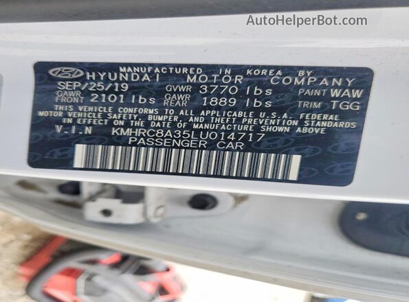 KMHRC8A35LU014717 2020 HYUNDAI VENUE White Вид наклейки з VIN-кодом