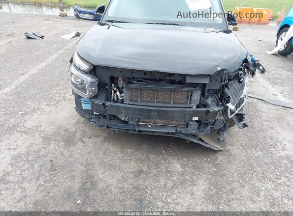 KMHRC8A35LU050293 2020 HYUNDAI VENUE Black Widok z przodu