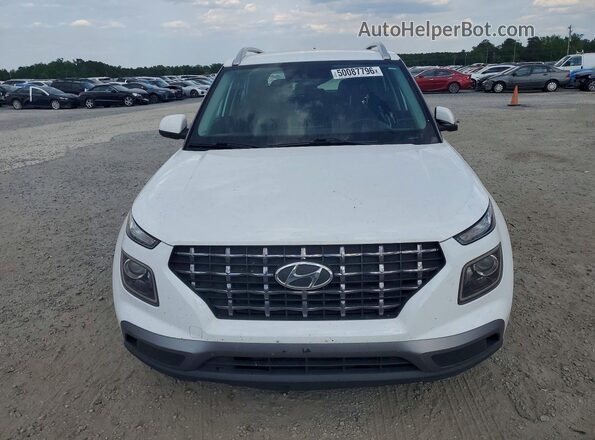 KMHRC8A35MU070948 2021 HYUNDAI VENUE White Դիմացի տեսք