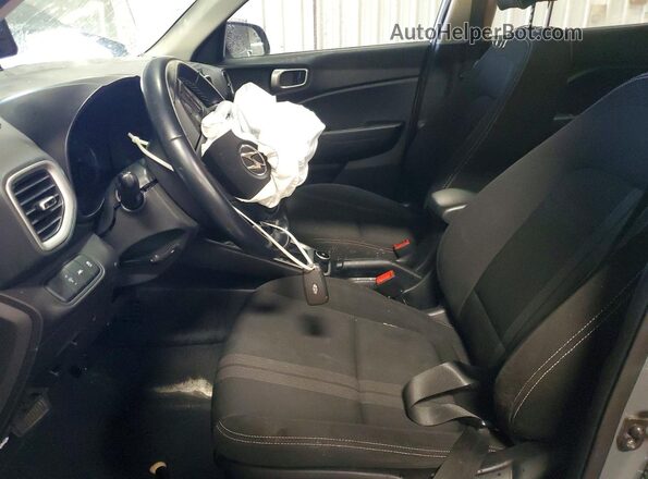 KMHRC8A36MU064401 2021 HYUNDAI VENUE Gray 