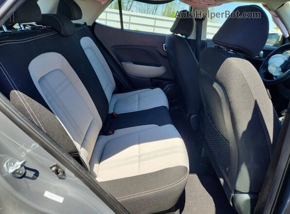 KMHRC8A37LU038159 2020 HYUNDAI VENUE Gray Widok tylnych siedzeń