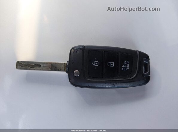 KMHRC8A37MU129546 2021 HYUNDAI VENUE Белый Вид панели приборов