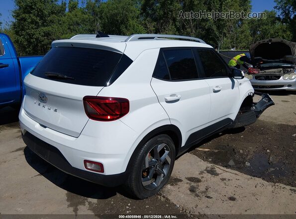 KMHRC8A37MU129546 2021 HYUNDAI VENUE Белый Задняя правая четверть