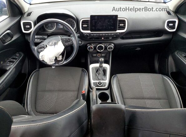 KMHRC8A37NU153749 2022 HYUNDAI VENUE Blue 