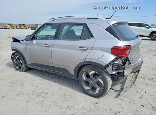 KMHRC8A38PU261560 2023 HYUNDAI VENUE Silver Rear left