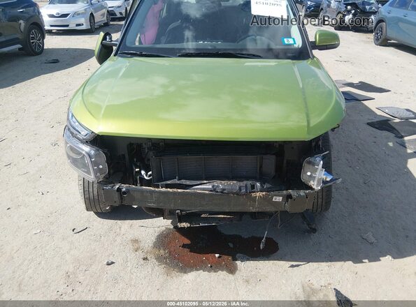 KMHRC8A38PU266712 2023 HYUNDAI VENUE Green Widok z przodu
