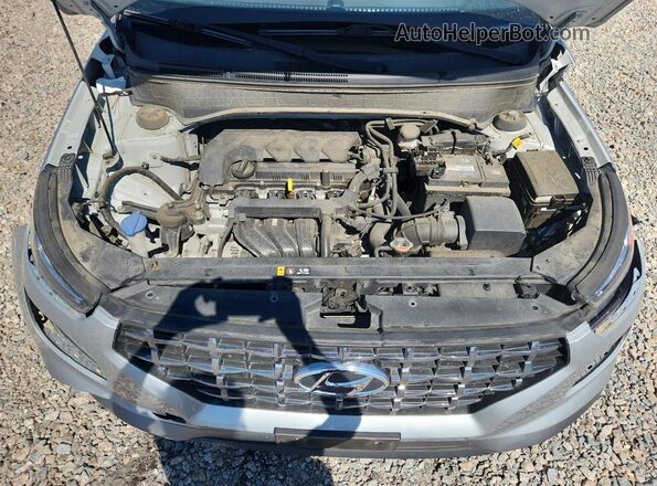 KMHRC8A39LU046991 2020 HYUNDAI VENUE Silver 