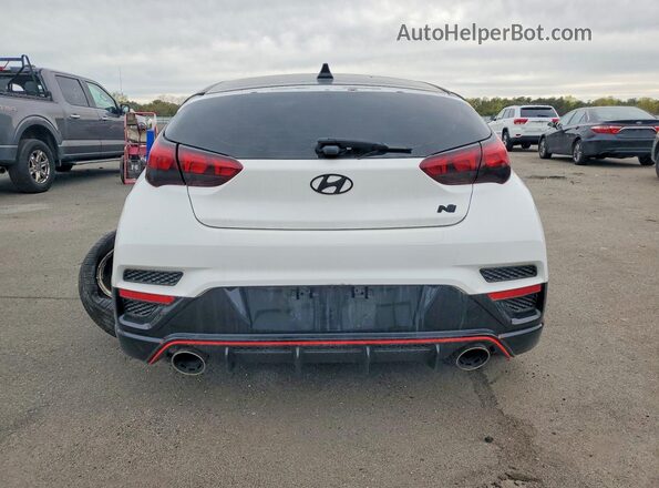 KMHT36AH6MU010389 2021 HYUNDAI VELOSTER White უკანა ხედი