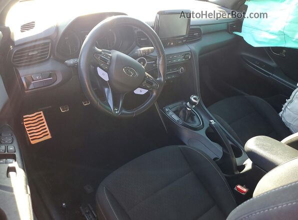 KMHT36AH8LU005984 2020 HYUNDAI VELOSTER Черный Вид панели приборов