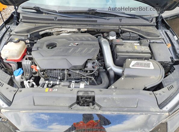 KMHT36AHXNU013247 2022 HYUNDAI VELOSTER Black Widok wnętrza z tyłu