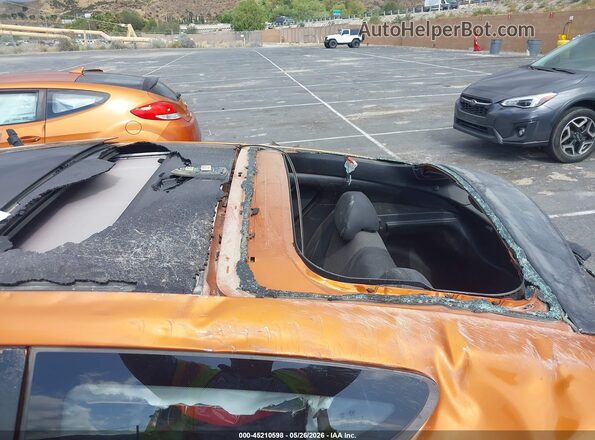 KMHTC6AD2GU302669 2016 HYUNDAI VELOSTER Оранжевый 