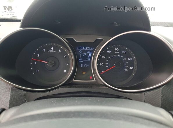 KMHTC6AD2HU306092 2017 HYUNDAI VELOSTER Silver ხელსაწყოთა პანელის ხედი