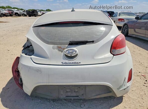 KMHTC6AD7GU275517 2016 HYUNDAI VELOSTER White Widok z tyłu