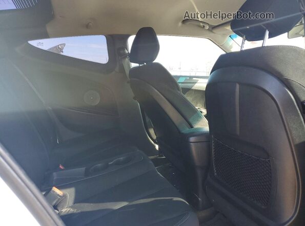 KMHTC6AD9GU251302 2016 HYUNDAI VELOSTER White Rear seats view