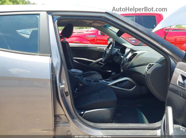 KMHTC6ADXGU260199 2016 HYUNDAI VELOSTER Gray Widok wnętrza z przodu
