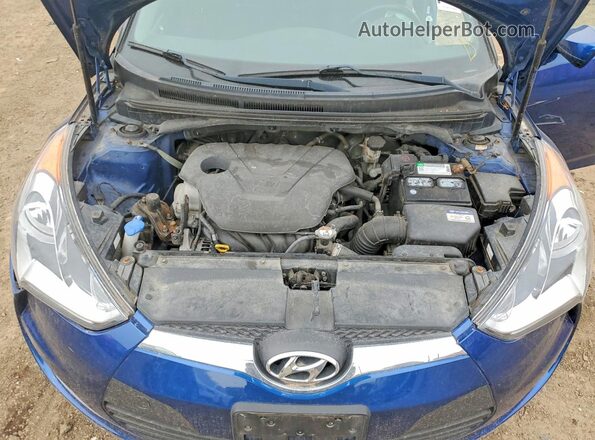 KMHTC6ADXHU317888 2017 HYUNDAI VELOSTER Blue Widok wnętrza z tyłu