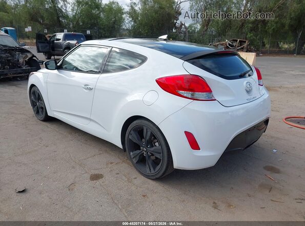 KMHTC6ADXHU320953 2017 HYUNDAI VELOSTER Белый Задняя левая четверть