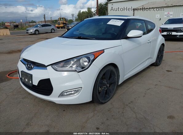 KMHTC6ADXHU320953 2017 HYUNDAI VELOSTER Белый Передняя левая четверть