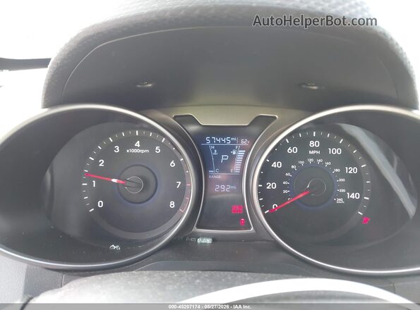KMHTC6ADXHU320953 2017 HYUNDAI VELOSTER Белый Вид задних сидений