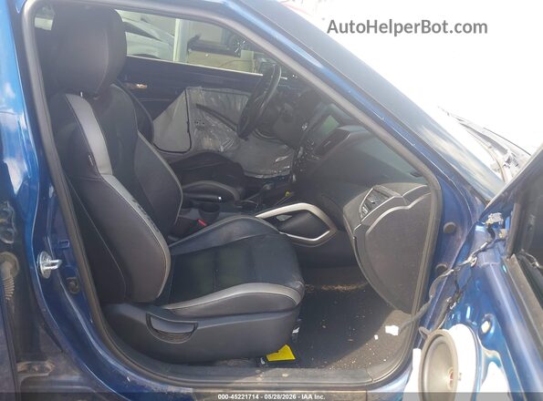KMHTC6AE9HU309788 2017 HYUNDAI VELOSTER Blue Front interior view