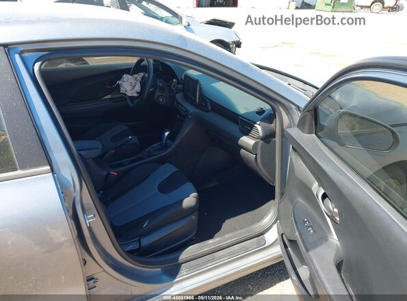 KMHTG6AF3KU006431 2019 HYUNDAI VELOSTER Серебряный Вид салона спереди