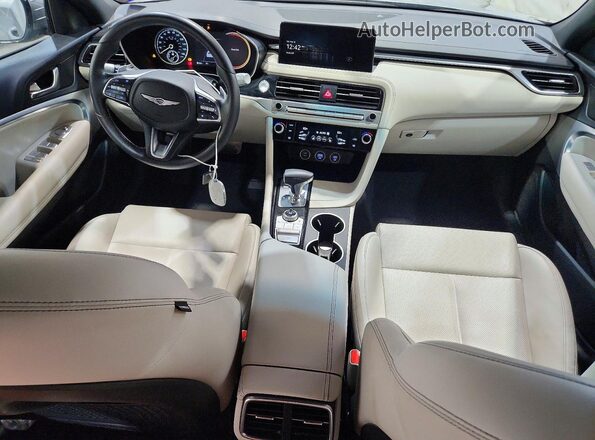 KMTG34SC1SU153990 2025 GENESIS G70 Silver 