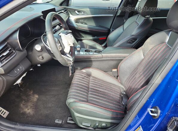 KMTG34SC5RU140623 2024 GENESIS G70 Blue Widok wnętrza z przodu