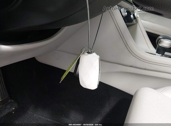 KMTG34SC7RU142695 2024 GENESIS G70 White Widok deski rozdzielczej